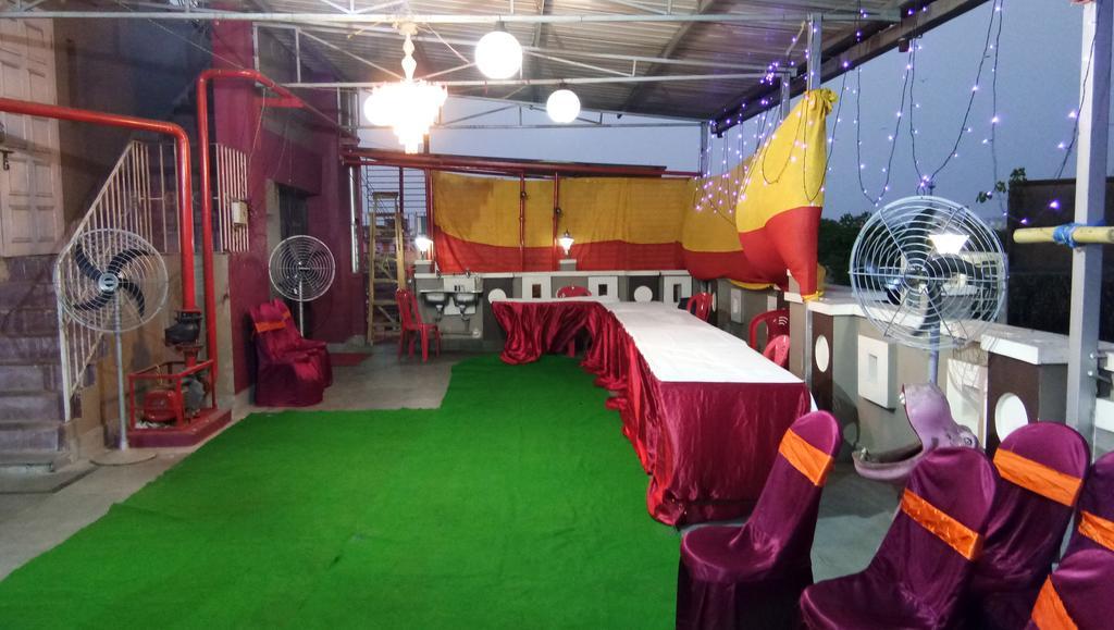 Ghosh Villa Guest House Calcutta Buitenkant foto